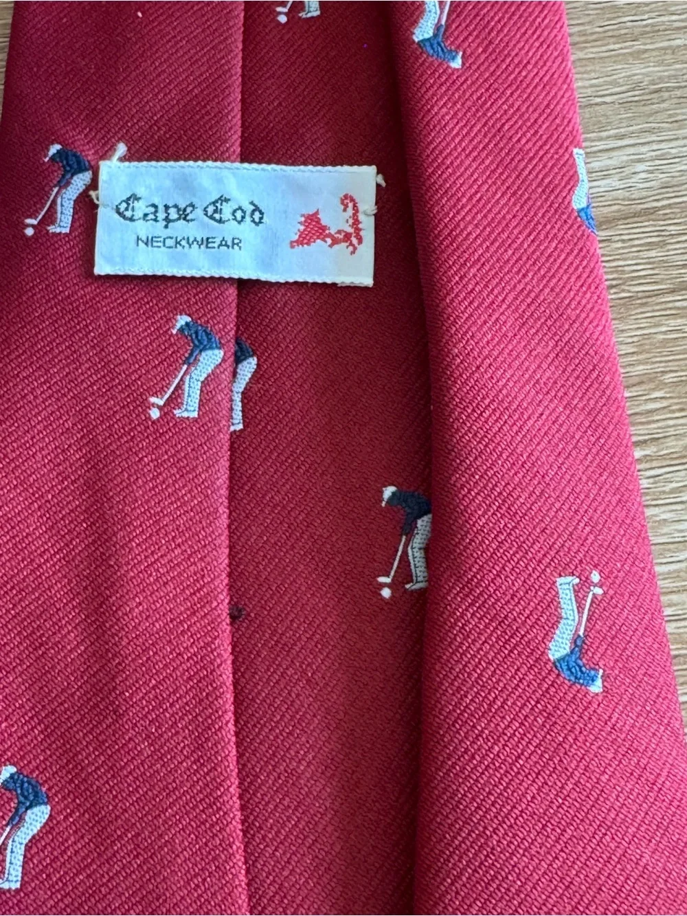 Classic Men's Burgundy Tie with Golf Motif